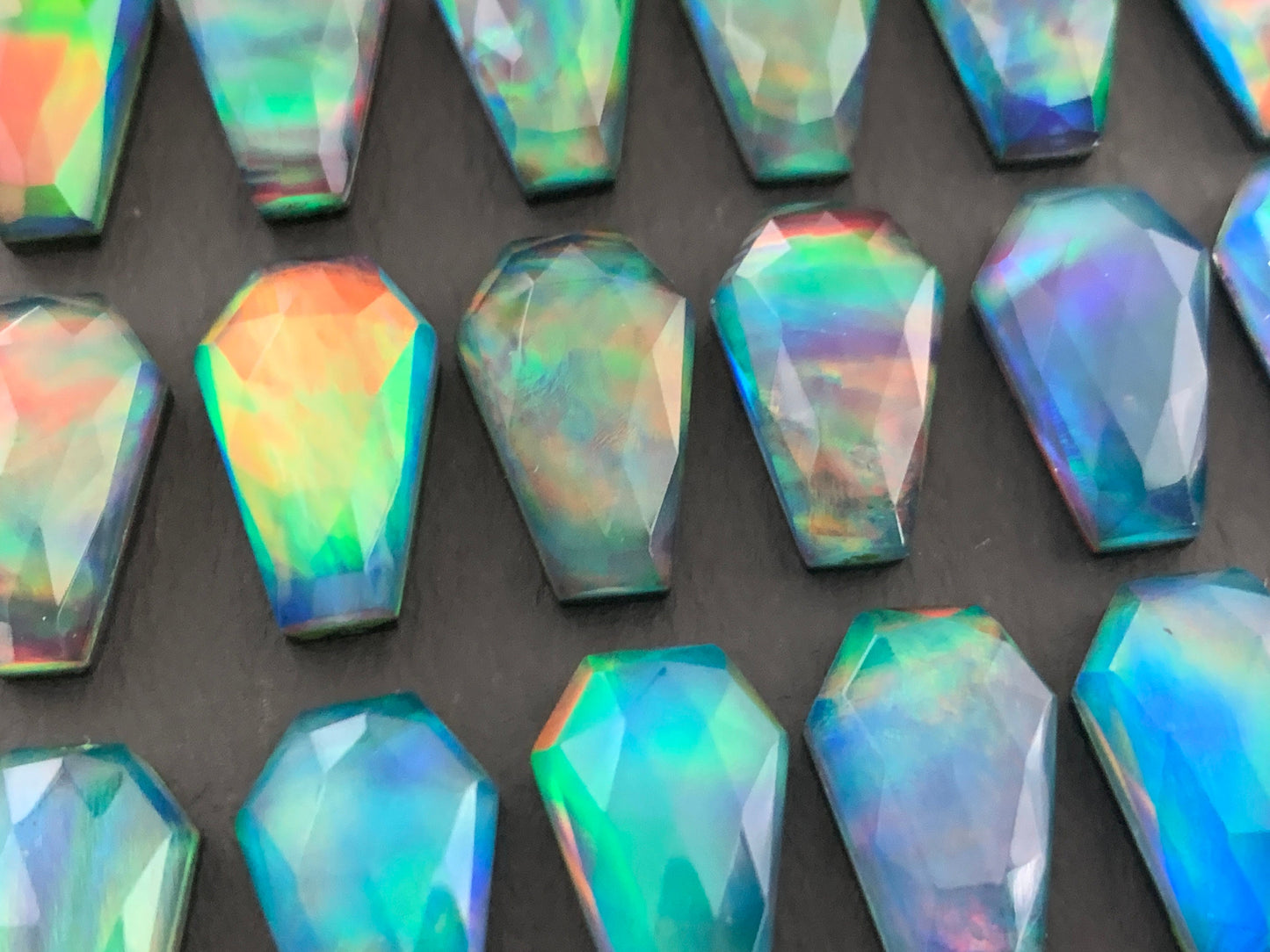 Faceted Aurora Opal coffin 10x16mm cabochon - Doublet cabochons
