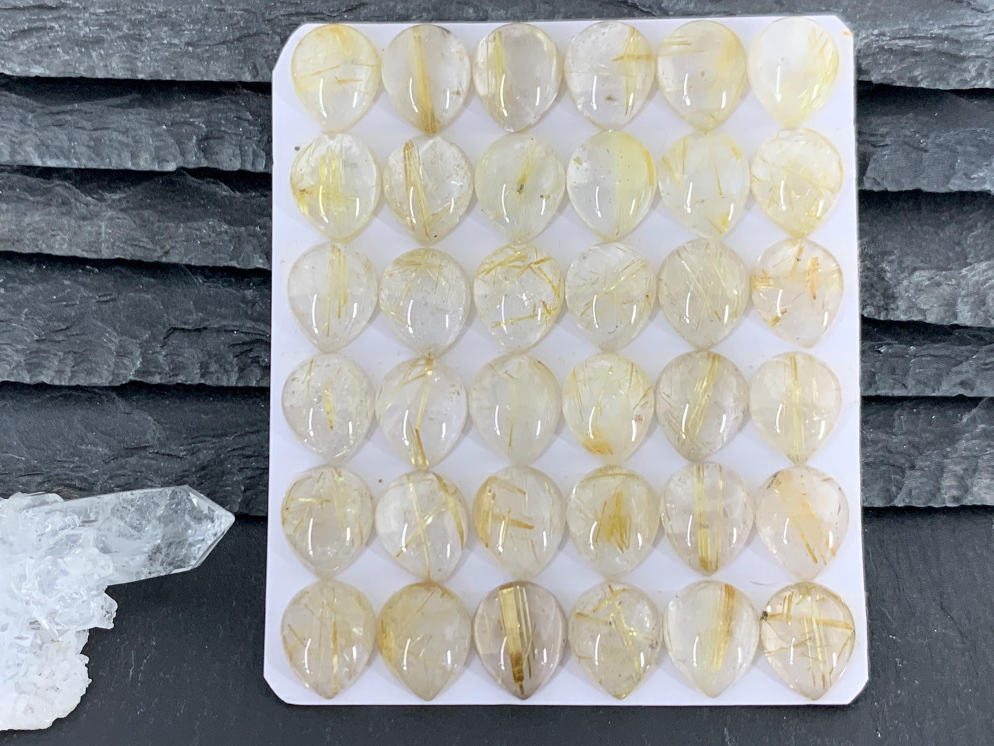 Gold Rutilated Quartz pear 10x12mm cabochon - Calibrated cabochons