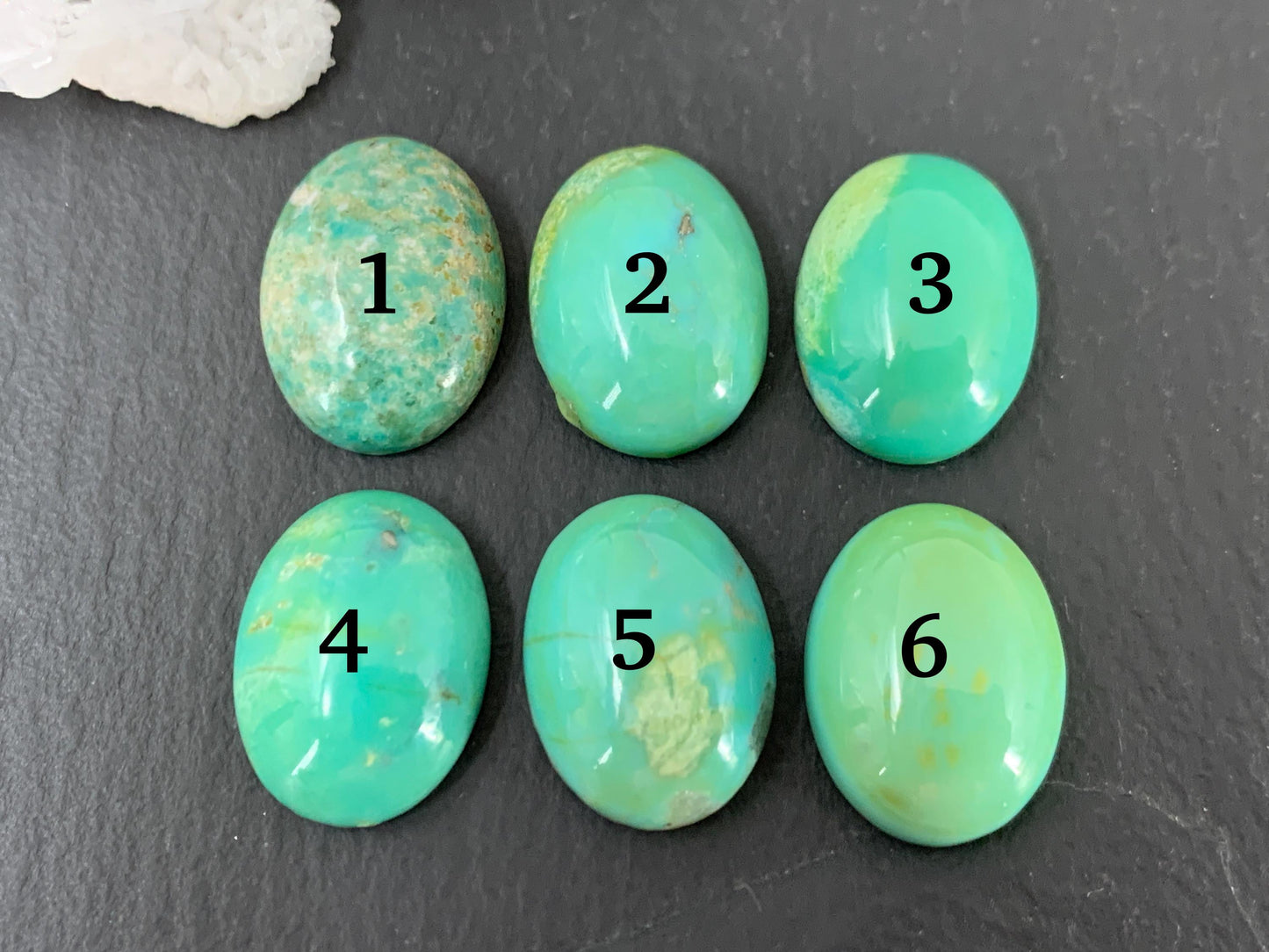 Nevada Turquoise oval 12x16mm cabochon -
