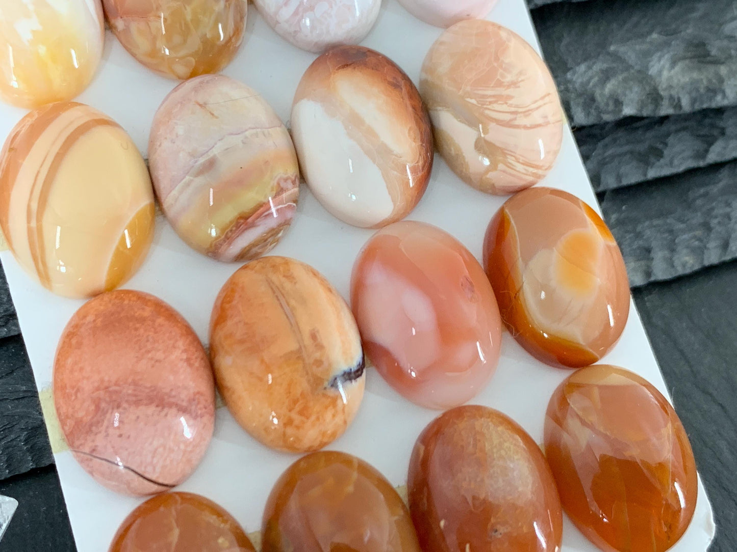 Mexican Opal oval 15x20mm cabochon - Calibrated cabochons
