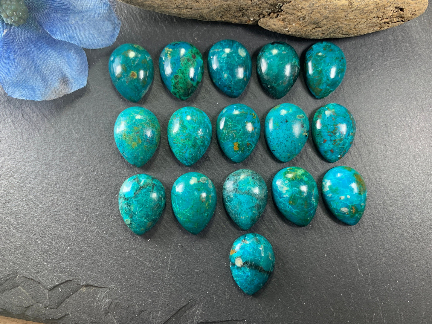 Chrysocolla pear 15x20mm cabochon - Calibrated cabochons