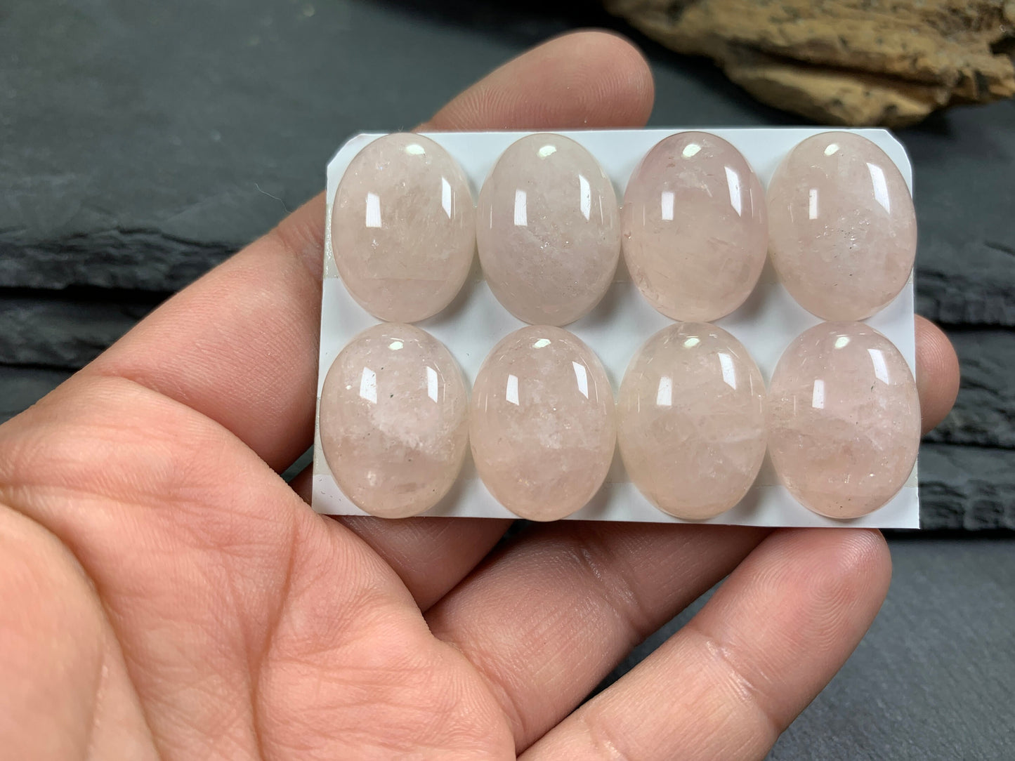 Morganite oval 15x20mm cabochon - Calibrated cabochons