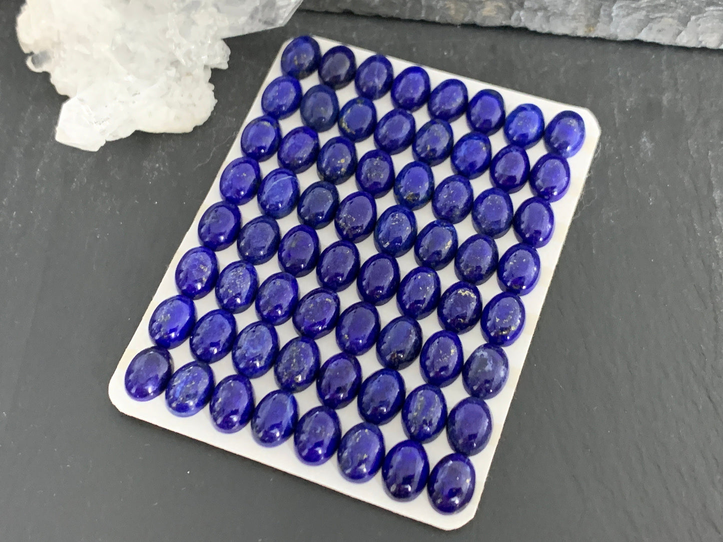 Lapis Lazuli oval 6x8mm cabochon - Calibrated acbochons
