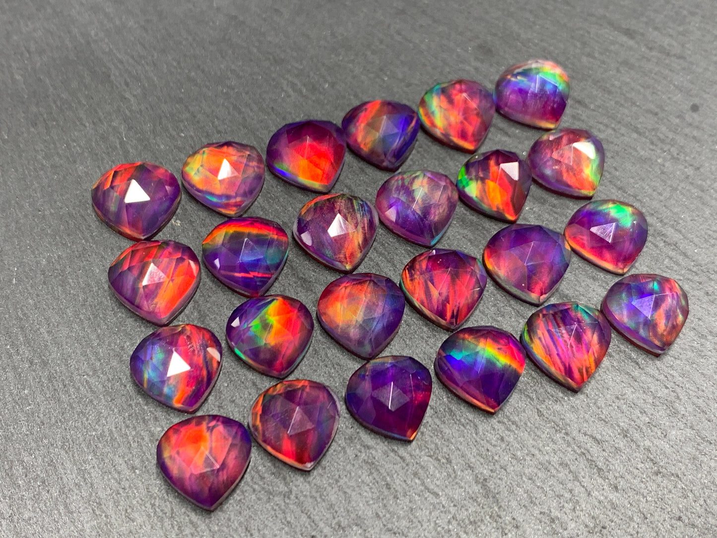 Faceted Aurora Opal pear 12mm cabochon - Doublet cabochons