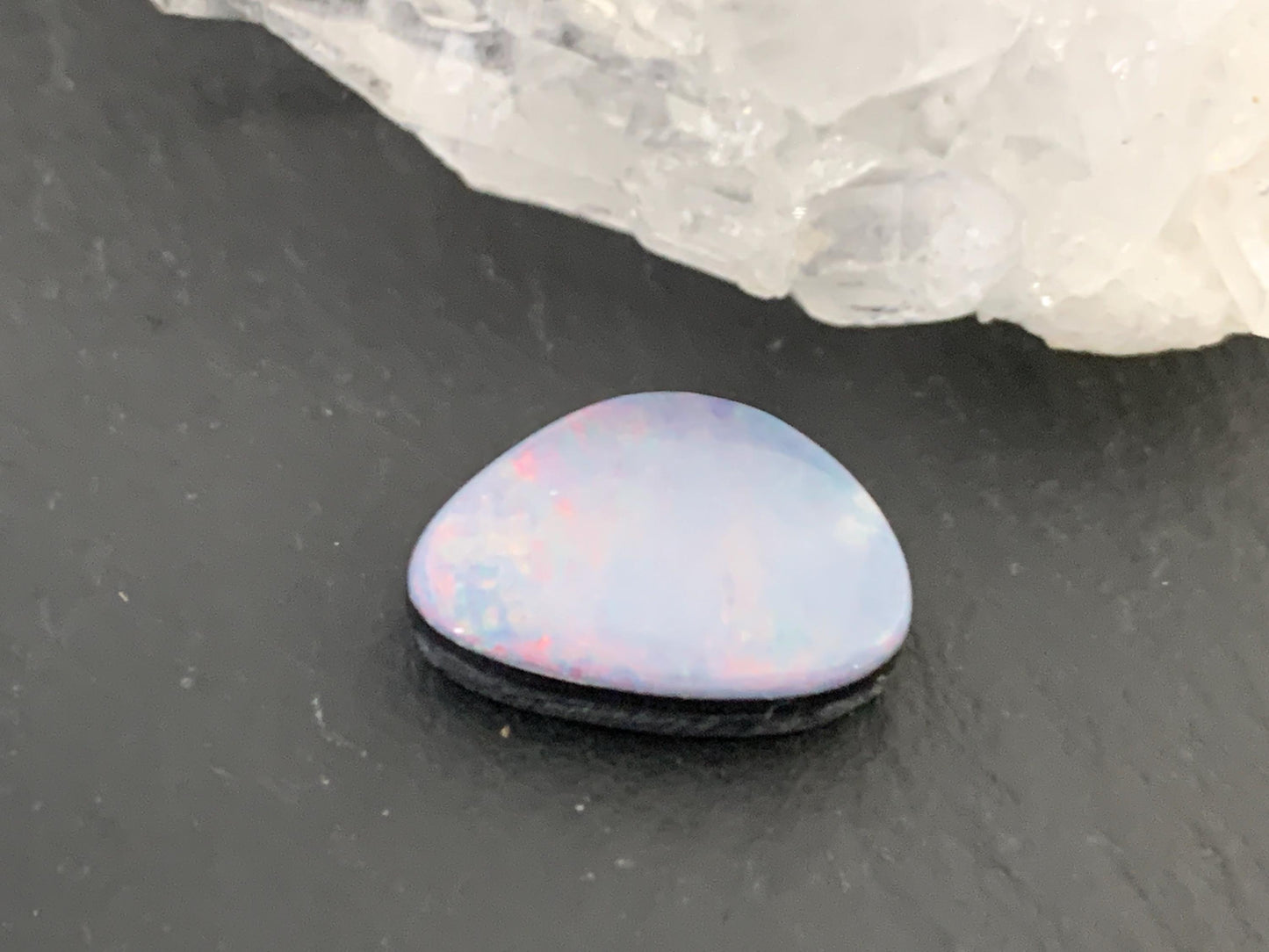 Australian Opal doublet 11x15x4mm cabochon