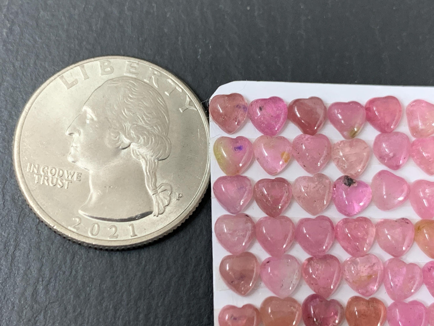 Tourmaline heart 5mm cabochon - Calibrated cabochons