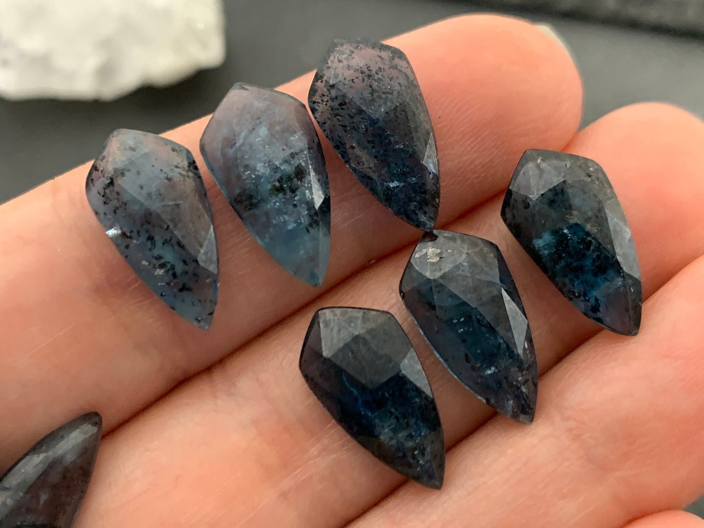Faceted Moss Teal Kyanite kite 8x16mm cabochon