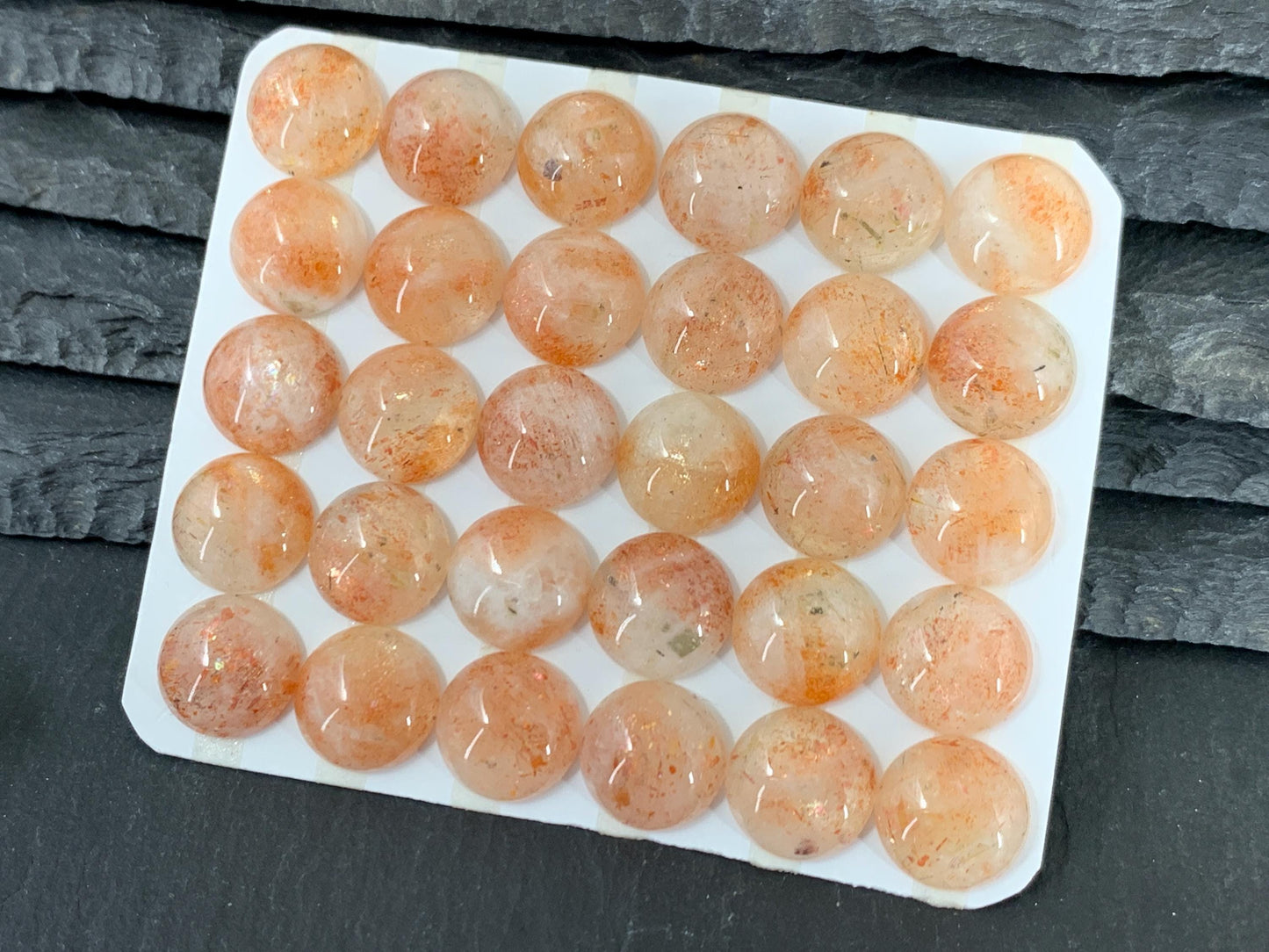Sunstone round 12mm cabochon - Calibrated cabochons