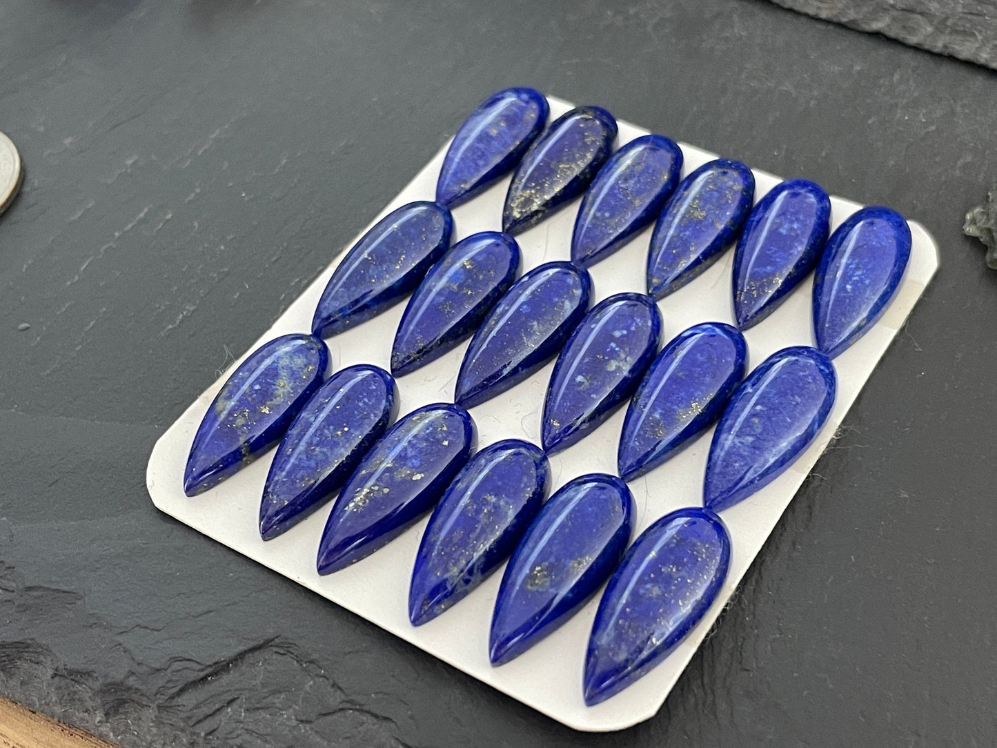 Lapis Lazuli pear 10x25mm cabochon - Calibrated Cabochons