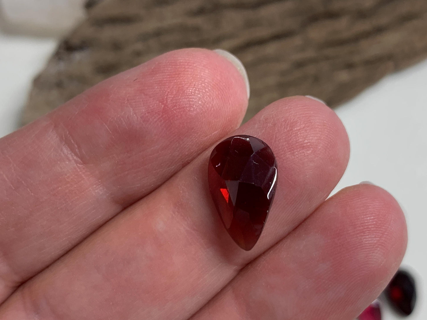 Faceted Garnet 11-16mm cabochon
