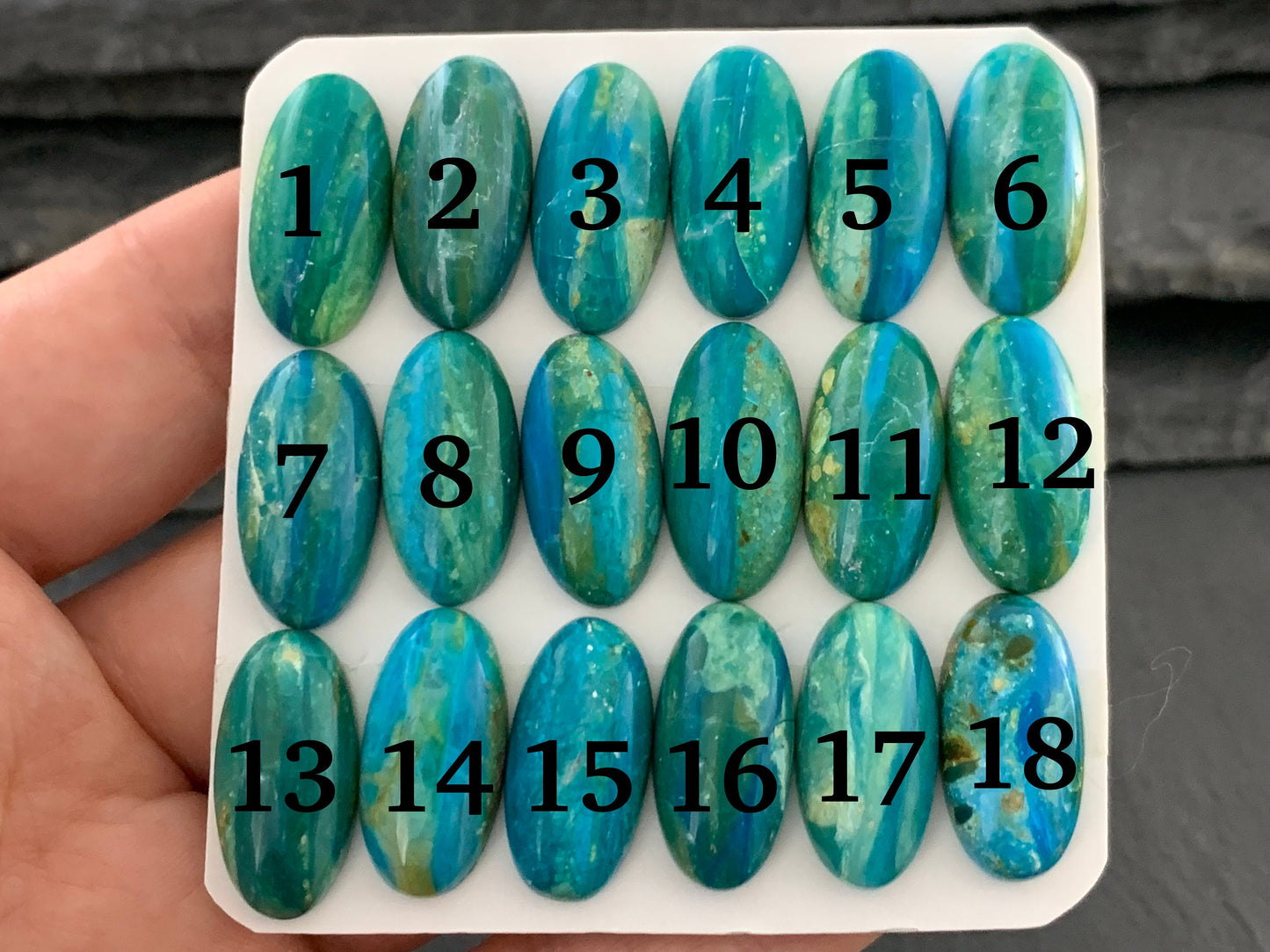 Opaline oval 10x20mm cabochon - Calibrated cabochons