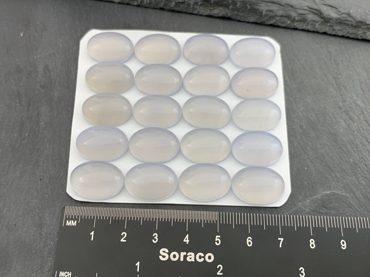Blue Chalcedony oval 13x18mm cabochon - Calibrated cabochons