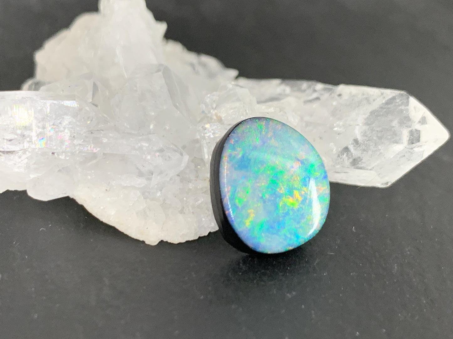 Australian Opal doublet 11x12x3mm cabochon