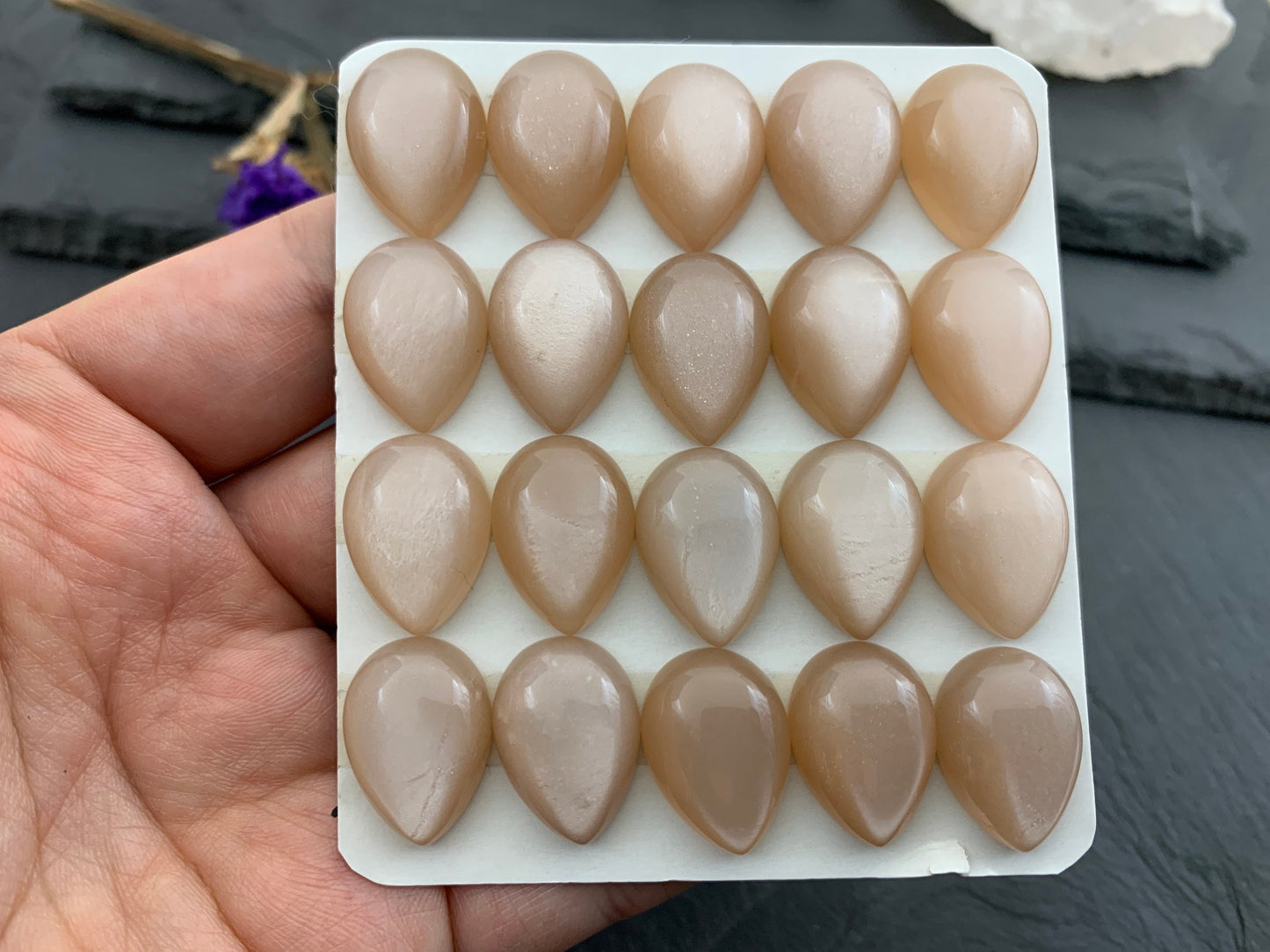 Peach Moonstone pear 13x18mm Cabochon - Calibrated cabochons