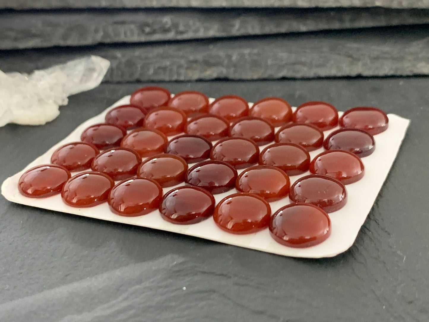 Carnelian round 12mm cabochon - Calibrated cabochons