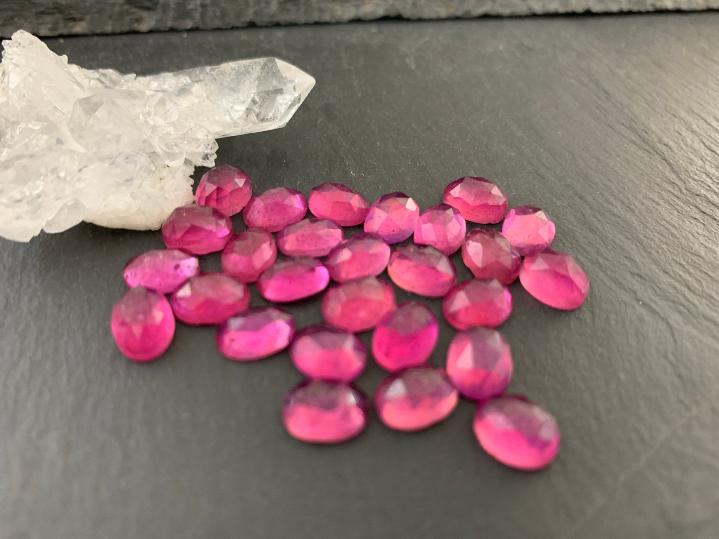 Faceted Thailand Pink Sapphire oval 6x8mm Cabochon | Natural Raspberry Sapphire