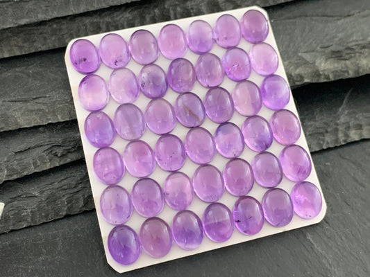 Amethyst oval 8x10mm cabochon - Calibrated cabochons