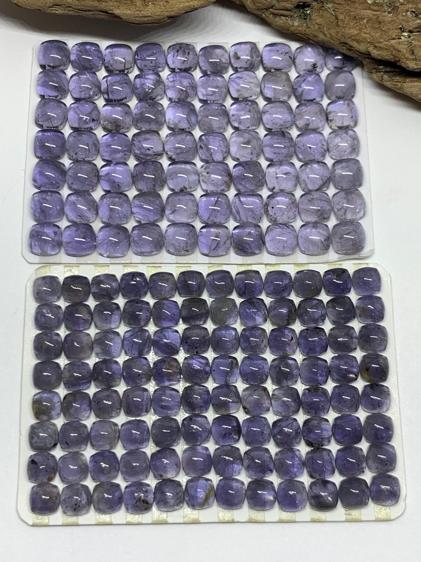Iolite square cushion 5mm, 6mm cabochon - Calibrated cabochons