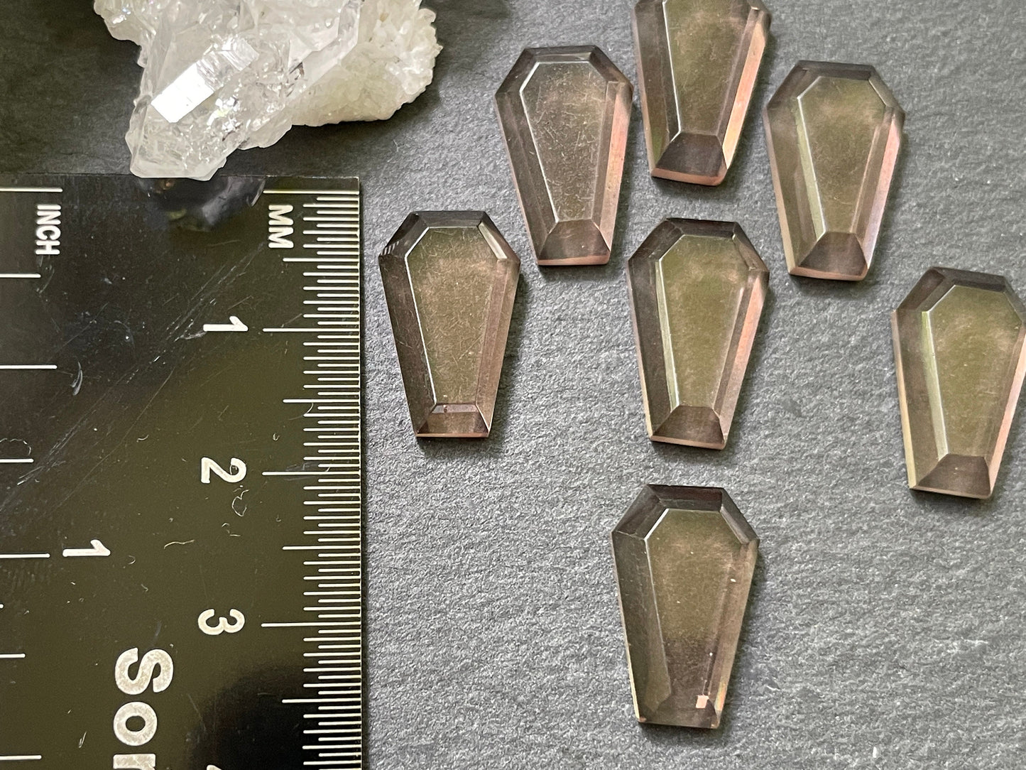Faceted Color Changing Alexandrite coffin 10x16mm cabochon
