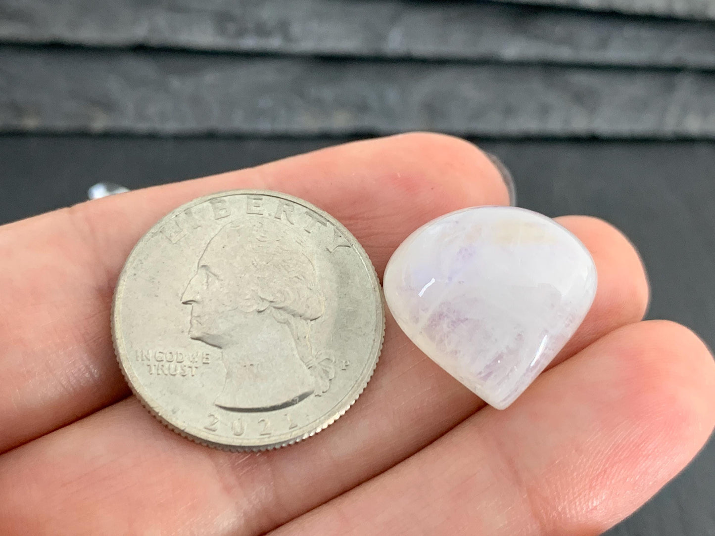 Rainbow Moonstone pear 18x19x10mm cabochon