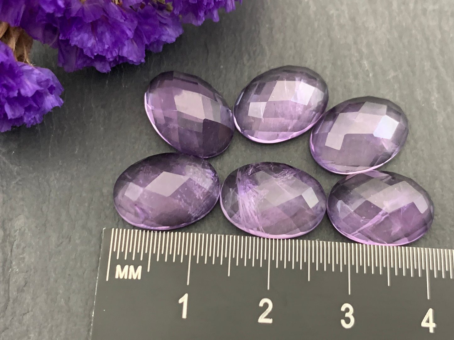 Faceted Amethyst oval 10x14mm cabochon - Calibrated cabochons