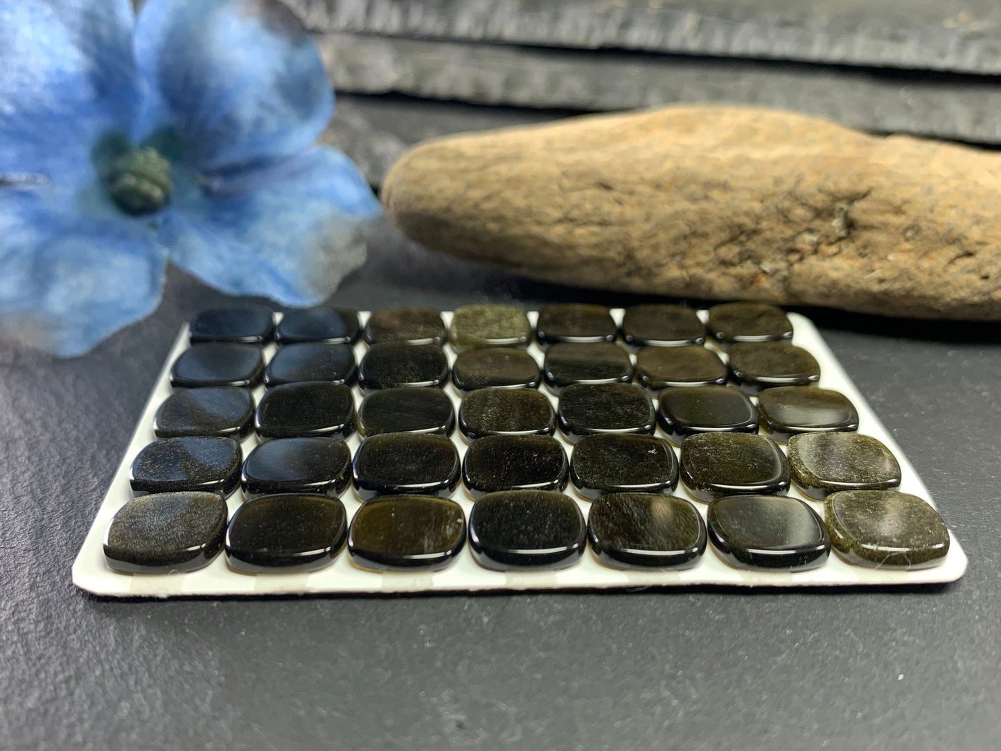 Flat Gold Obsidian square 10mm cabochon - Calibrated cabochons