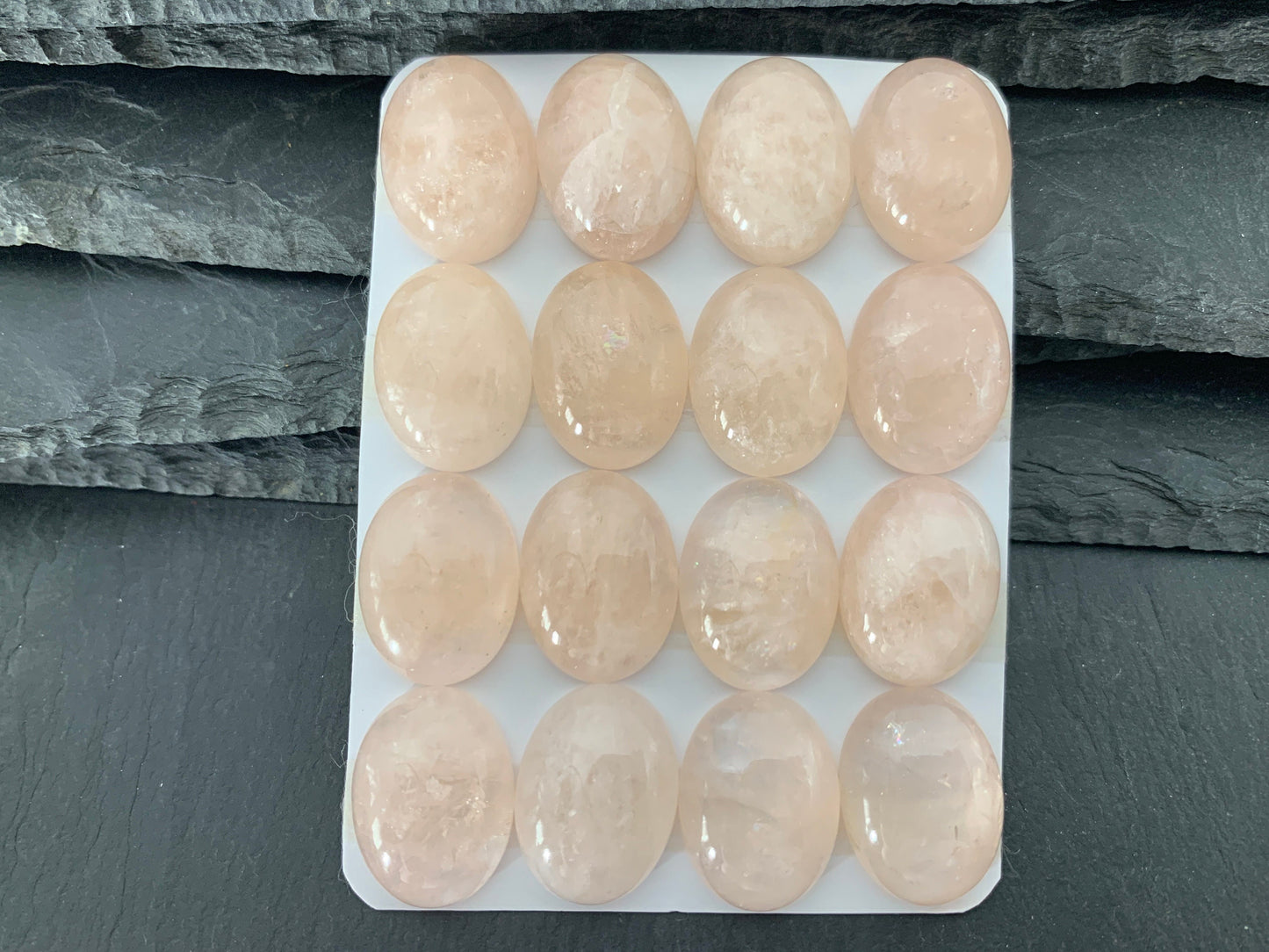 Morganite oval 15x20mm cabochon - Calibrated cabochons