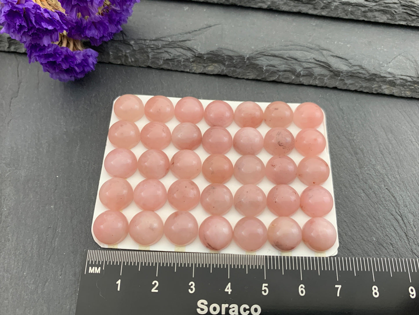 Pink Chalcedony round 10mm cabochon - Calibrated cabochons
