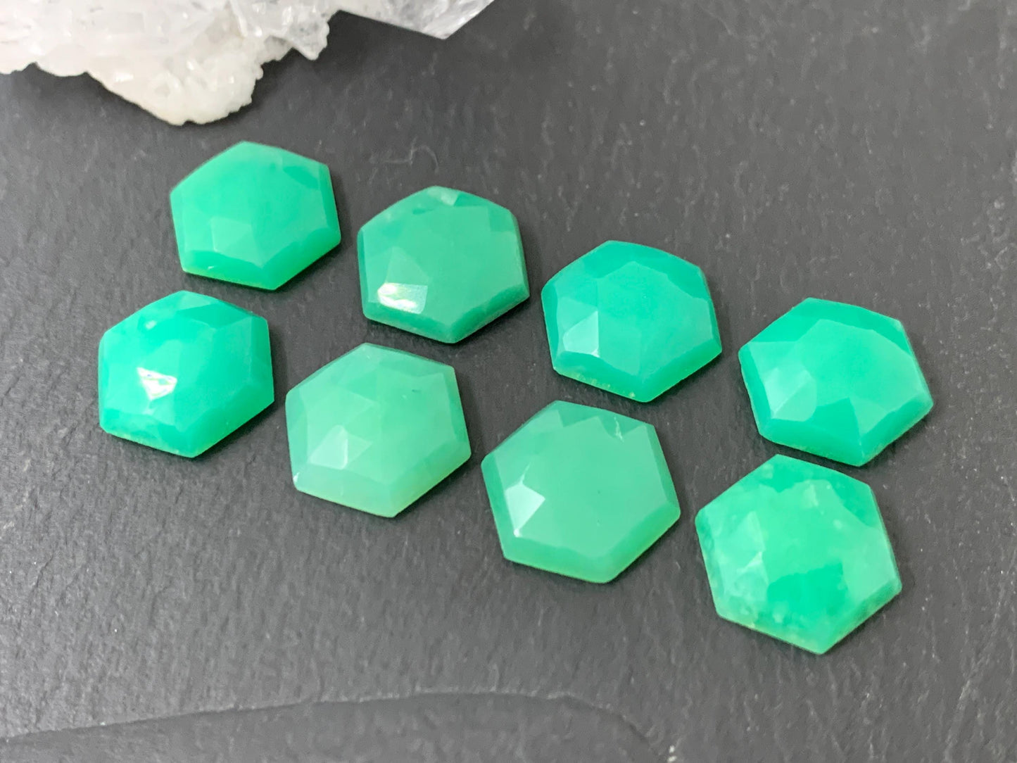 Faceted Chrysoprase hexagon 8mm cabochon