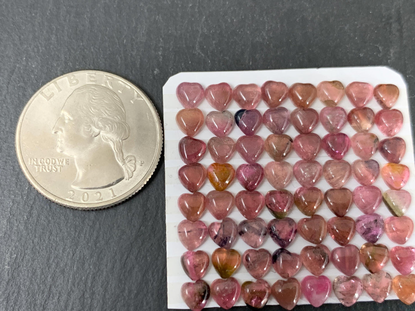 Pink Tourmaline heart 5mm cabochon - Calibrated acbochons