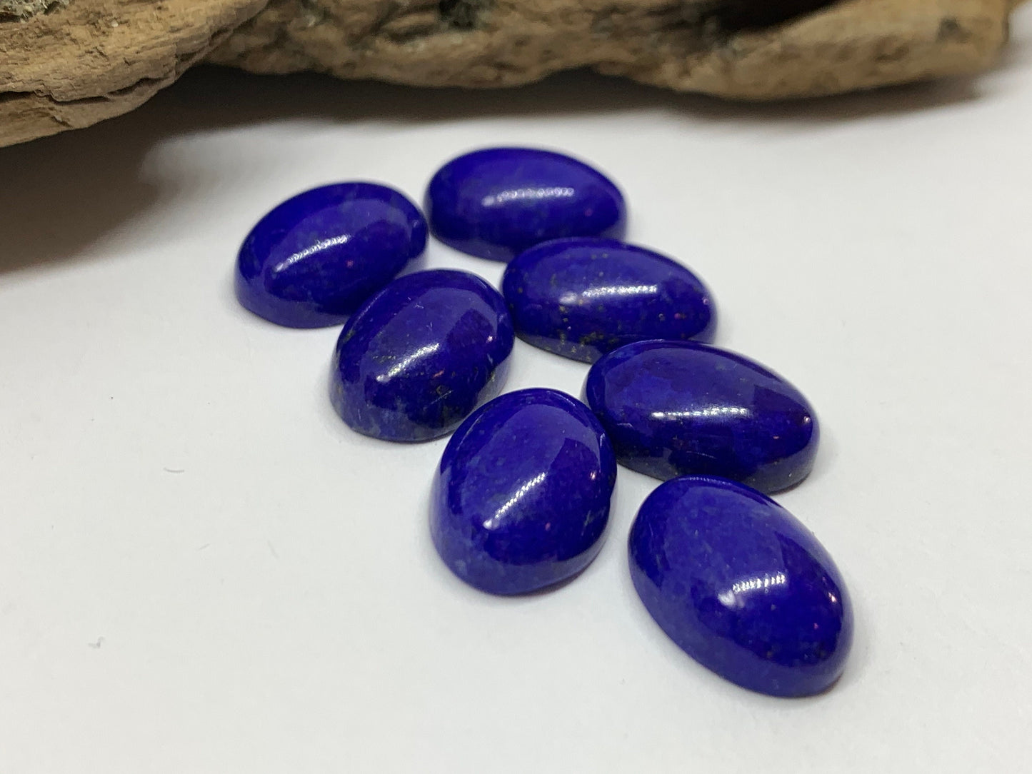 Lapis Lazuli oval 10x14mm cabochon - Calibrated cabochons