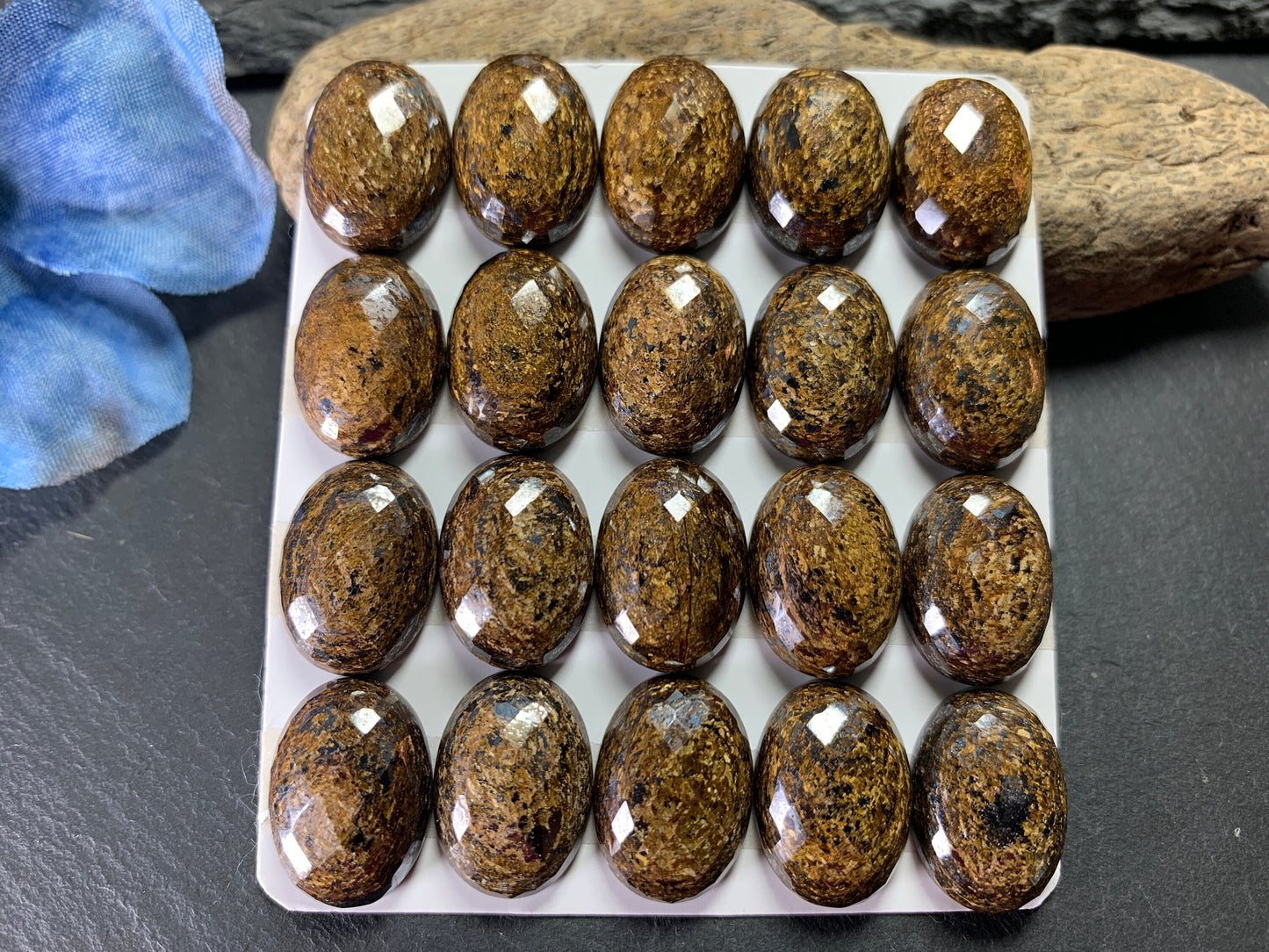 Faceted Bronzite oval 13x18mm cabochon- Calibrated cabochons