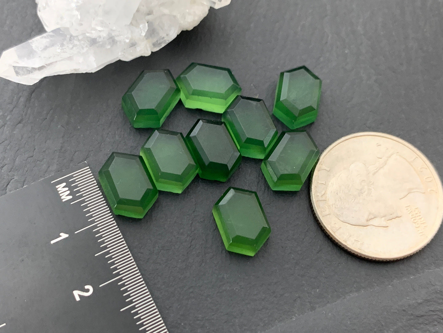 Faceted Serpentine long hexagon 8x12mm cabochon