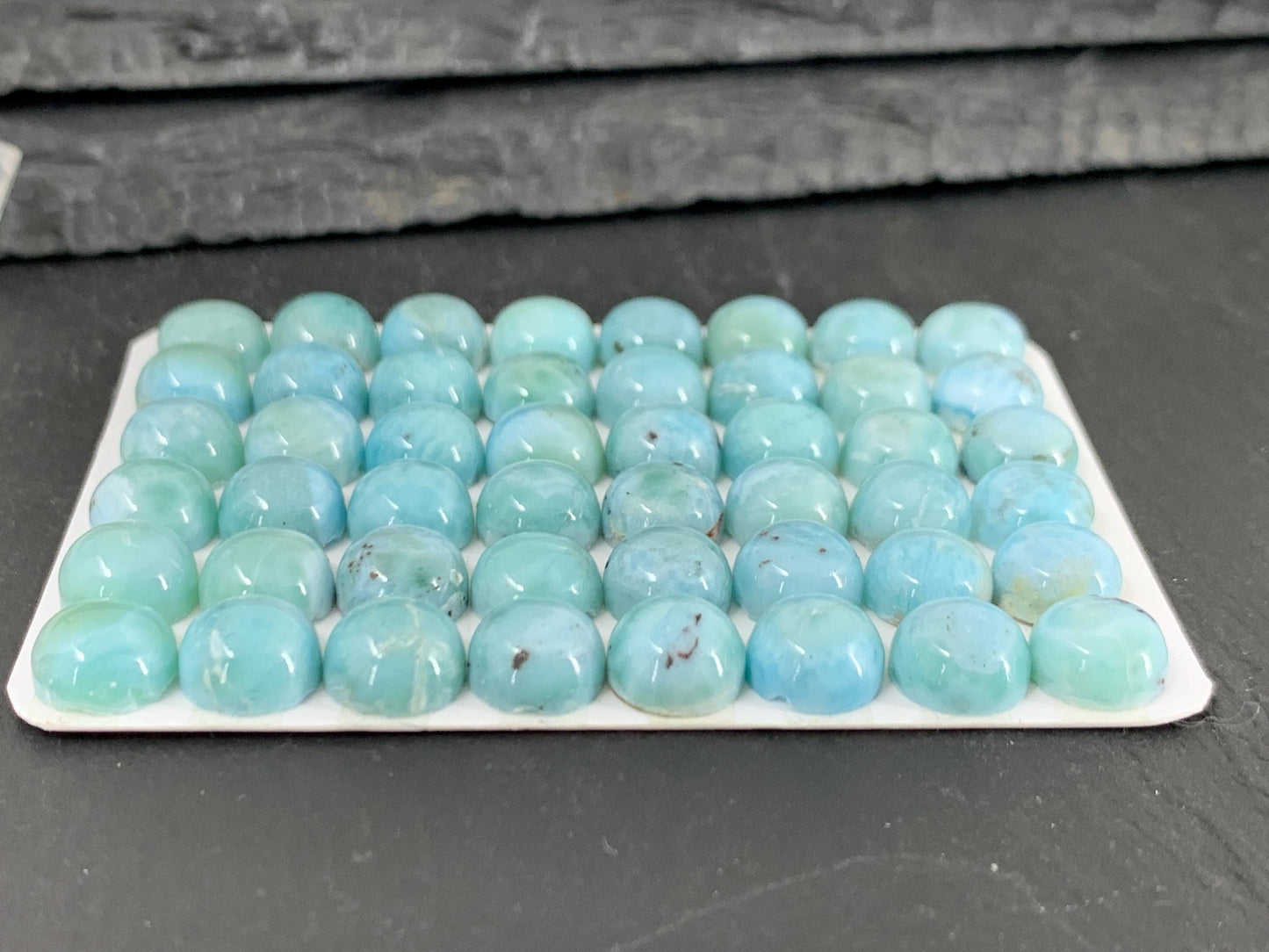 Larimar round 8mm cabochon - Calibrated cabochons
