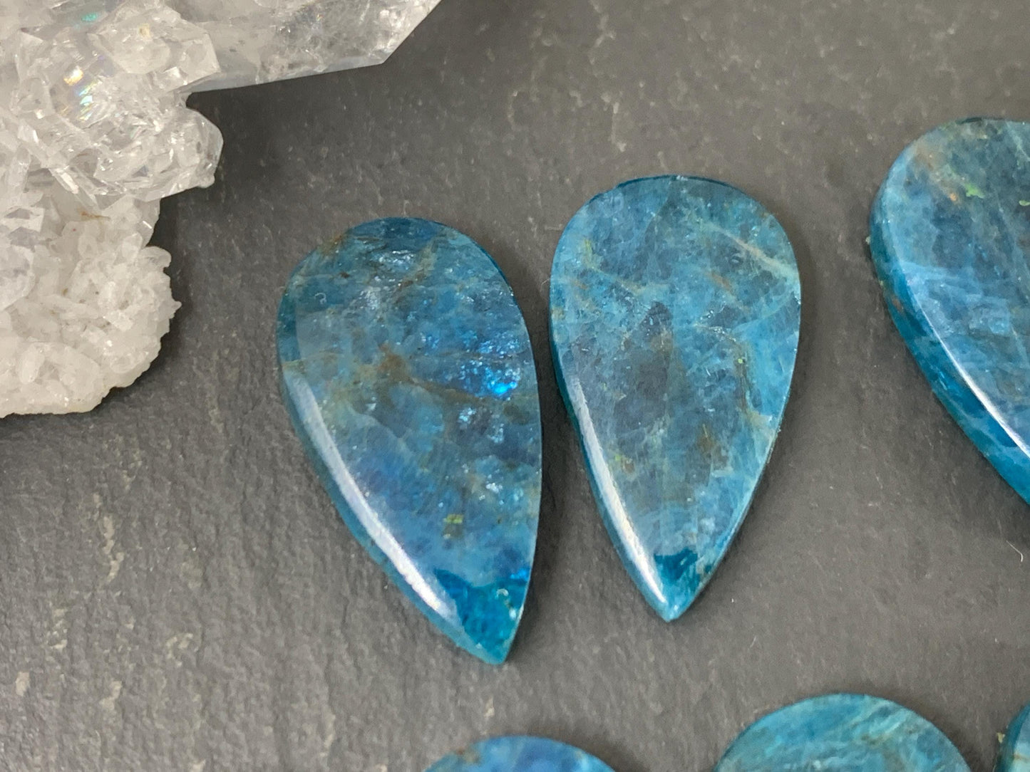 Apatite pear 19-21mm long cabochon - Buy by pair