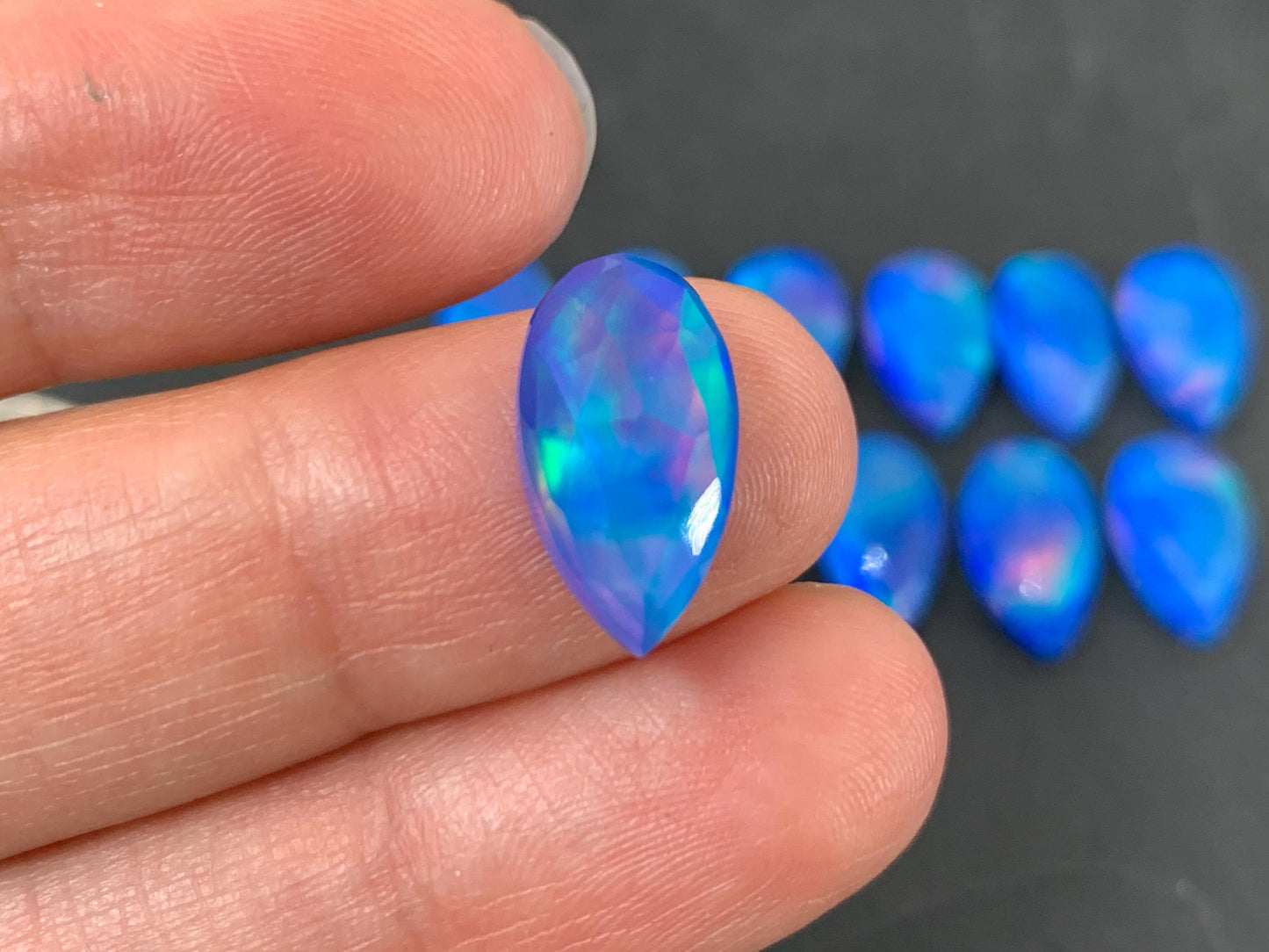 Faceted Aurora Opal pear 8x15mm cabochon - Doublet cabochon