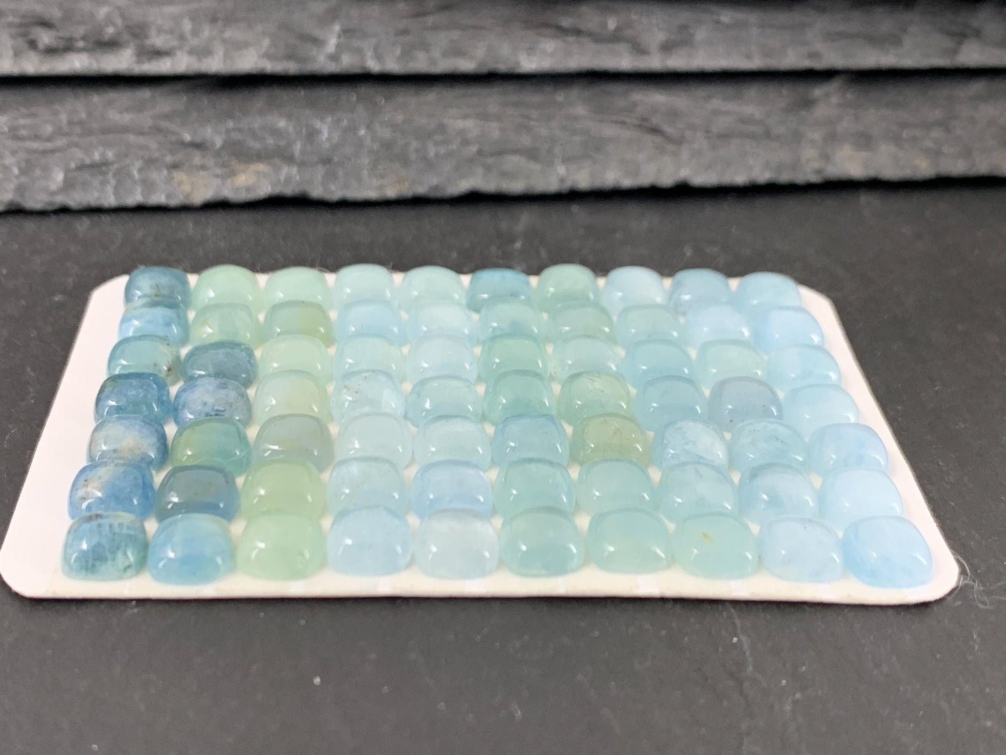 Aquamarine square 6mm cabochon - Calibrated cabochons