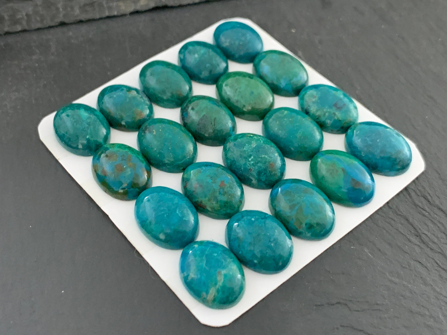 Chrysocolla oval 12x16mm cabochon - Calibrated cabochons