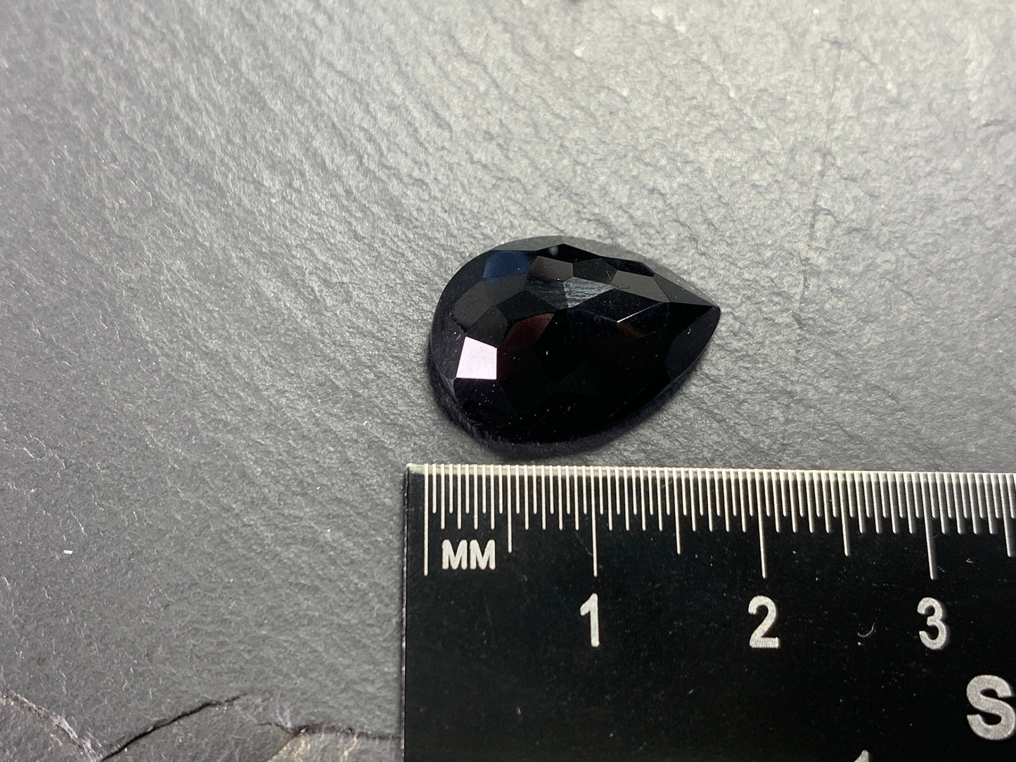 Faceted black Agate pear 13x18mm cabochon