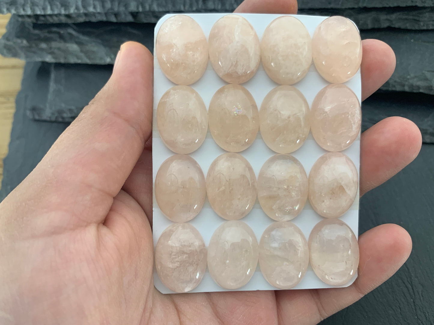 Morganite oval 15x20mm cabochon - Calibrated cabochons