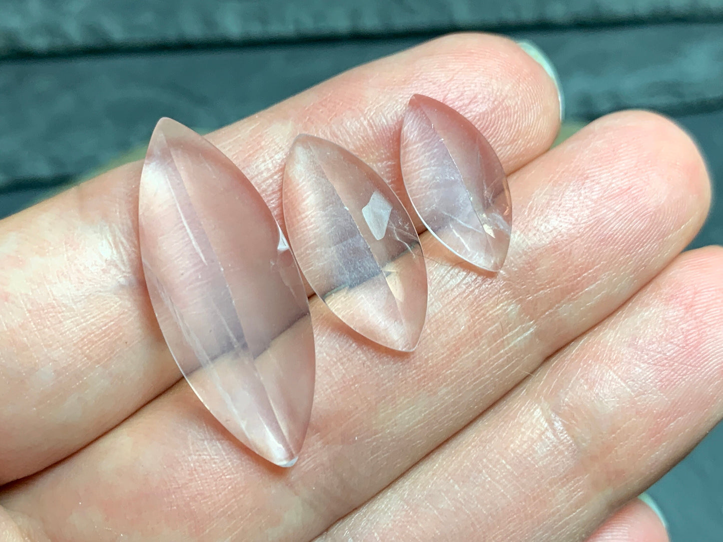 Faceted Rose Quartz marquise cabochon - Calibrated cabochons