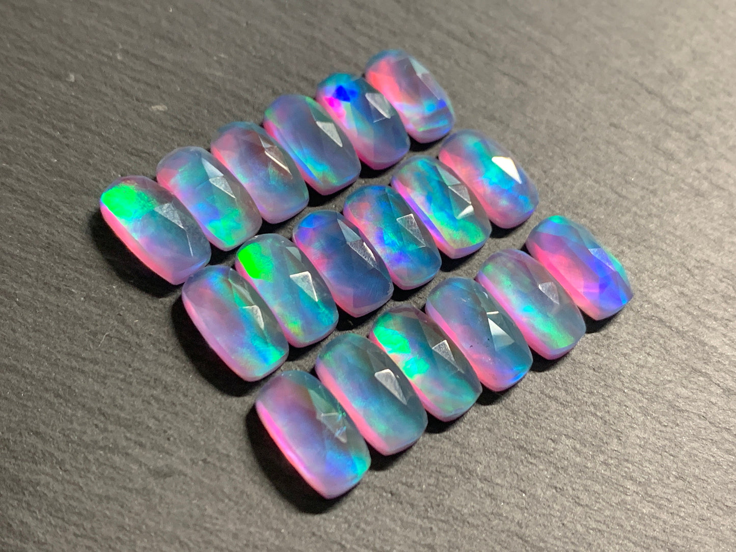 Faceted Aurora Opal oval 7x14mm cabochon - Doublet cabochons