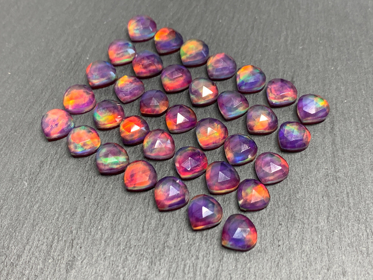 Faceted Aurora Opal pear 8mm cabochon - Doublet cabochons