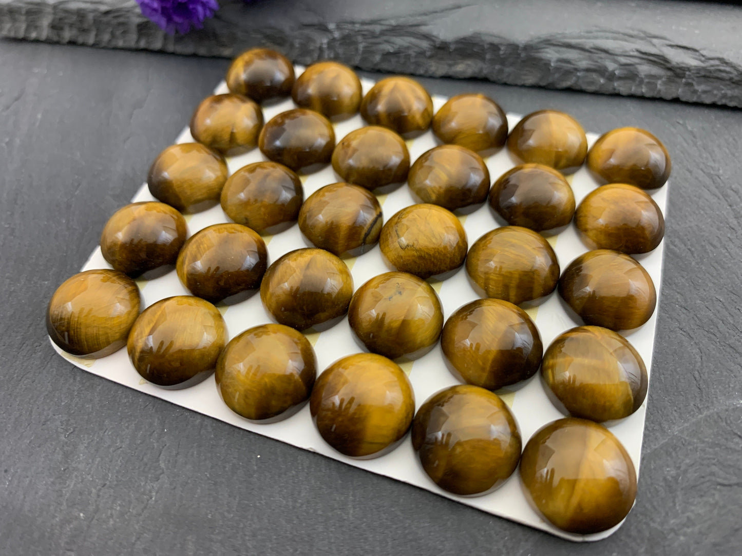Tiger eye round 15mm cabochon - Calibrated. cabochons