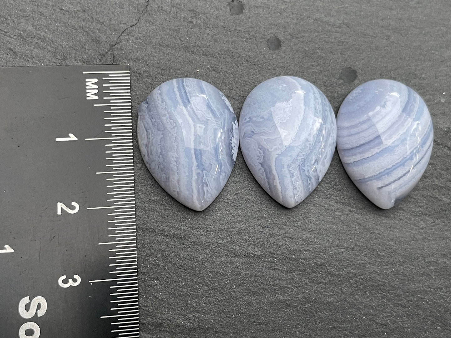 Blue Lace Agate pear 15x20mm cabochon - Calibrated cabochons