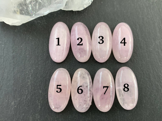 Kunzite oval 10x20mm cabochon - Calibrated cabochons