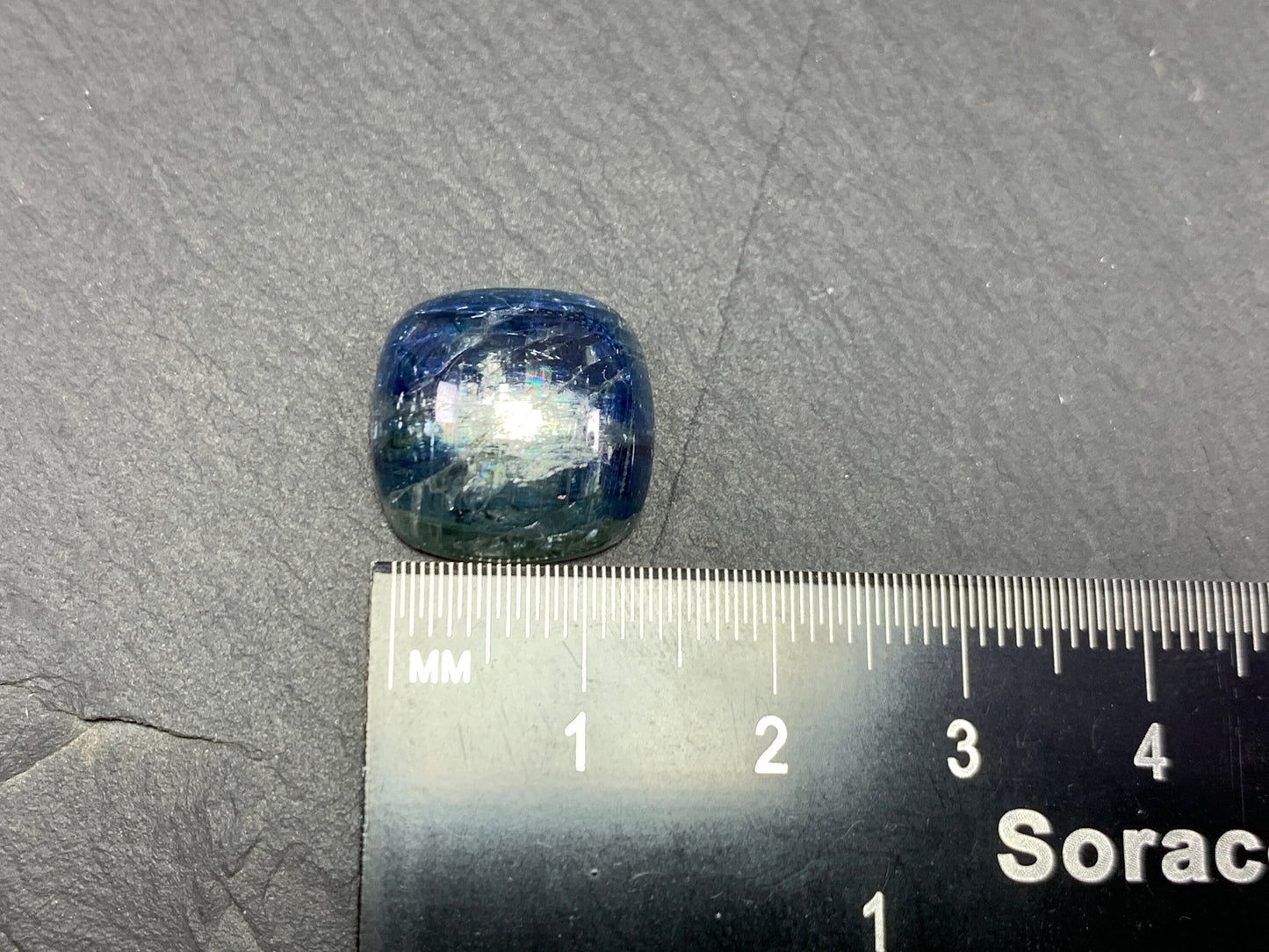 Kyanite square cushion 15mm cabochon - Calibrated cabochons