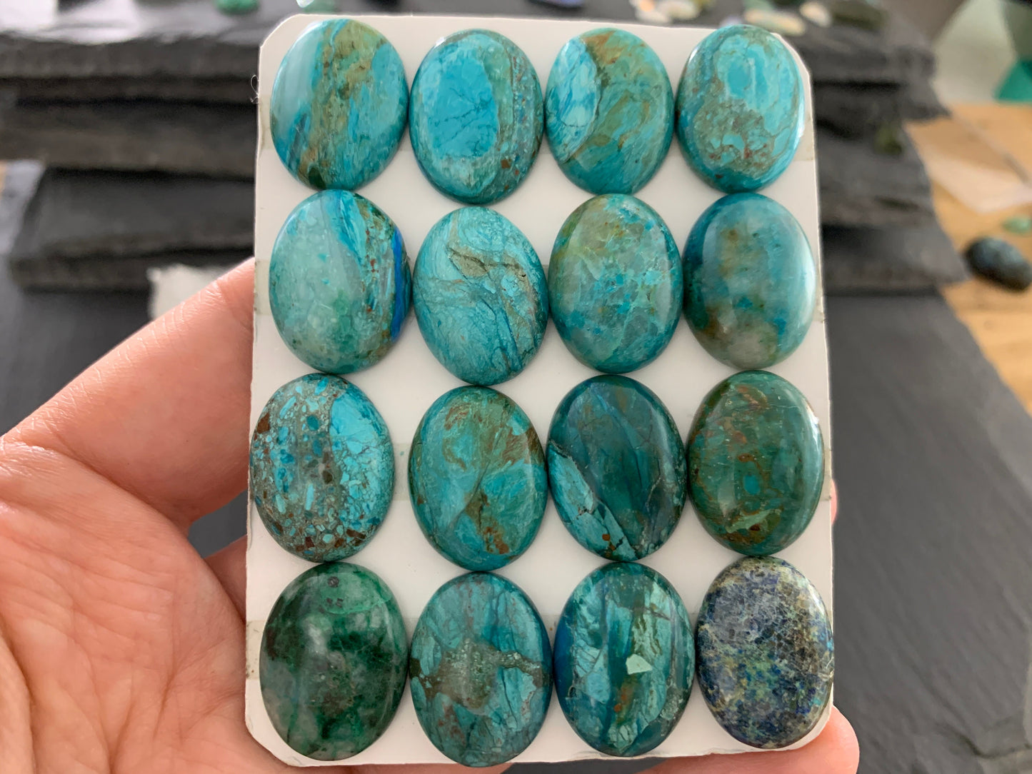 Opaline oval 15x20mm cabochon - Calibrated cabochons