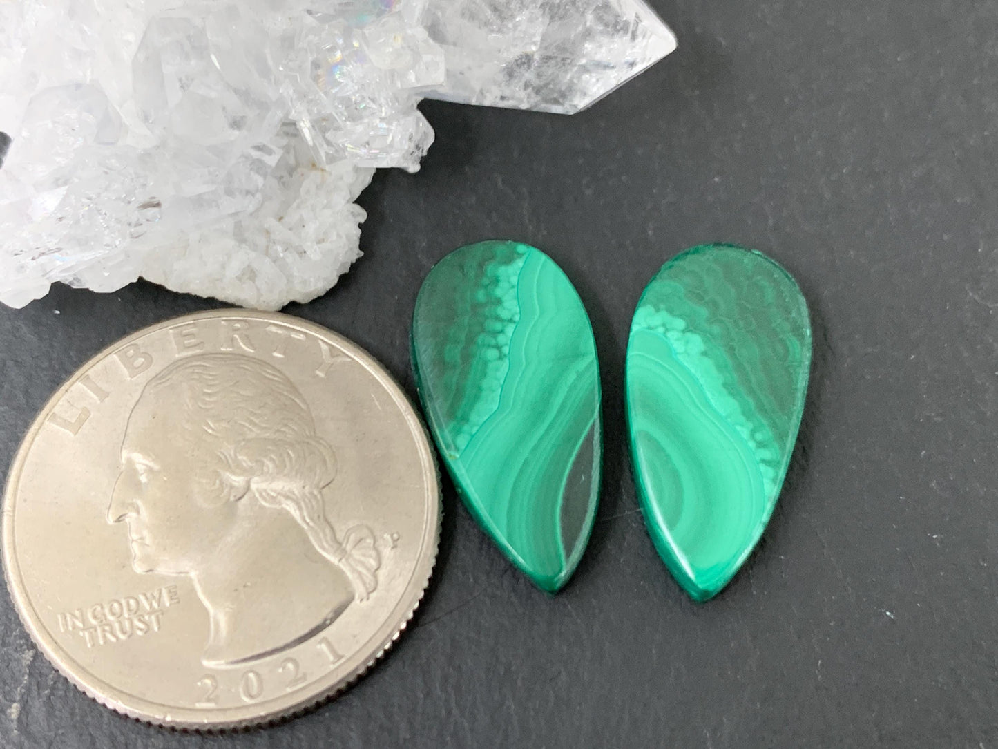 Malachite pear 10x21x3.5mm cabochon pair