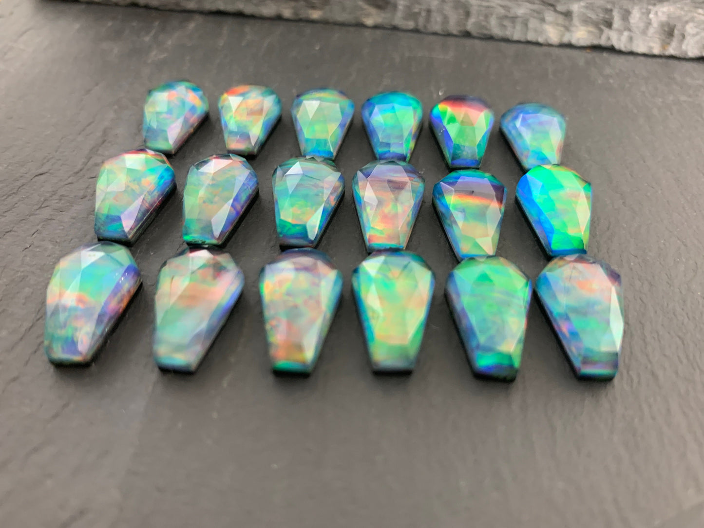 Faceted Aurora Opal coffin 10x16mm cabochon - Doublet cabochon